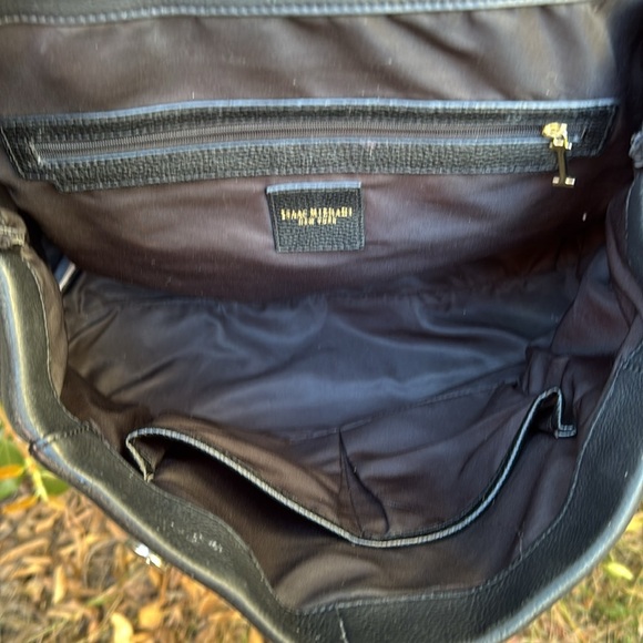 ISAAC MIZRAHI OLIVIA SATCHEL IN SOLID BLACK PEBBLED LEATHER. - Picture 13 of 16